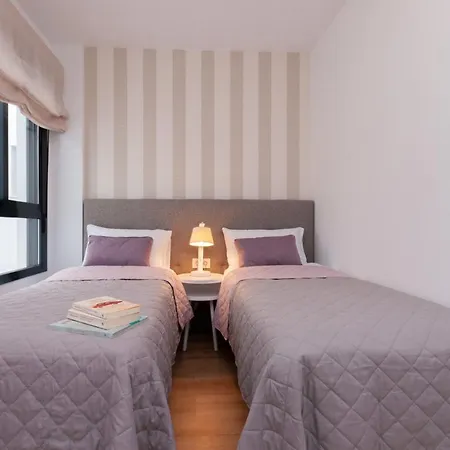 Premium Claudia By Aparters Apartment Torrevieja