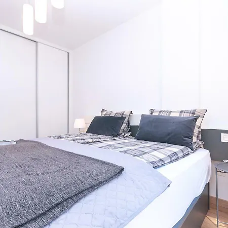 Premium Claudia By Aparters * Torrevieja
